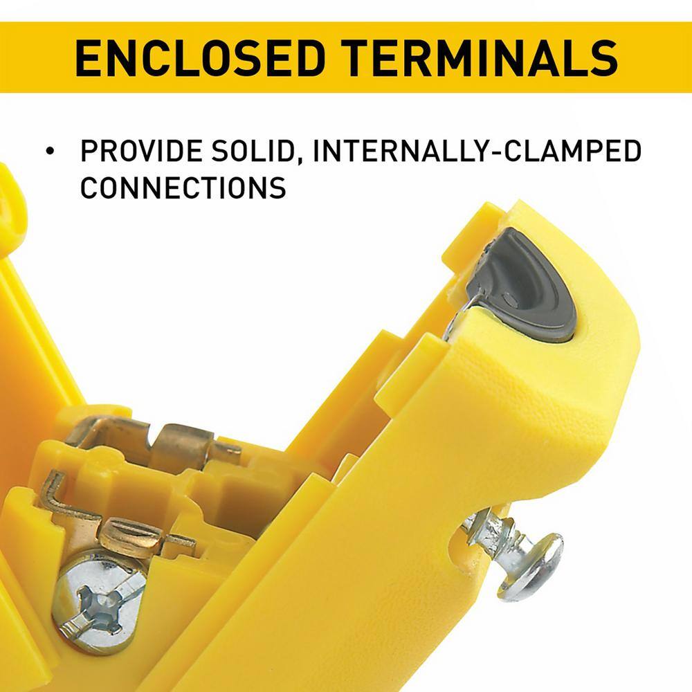 Legrand Pass  Seymour MaxGrip M3 15 Amp 125-Volt NEMA 5-15R Straight Blade Connector Yellow PS5969Y