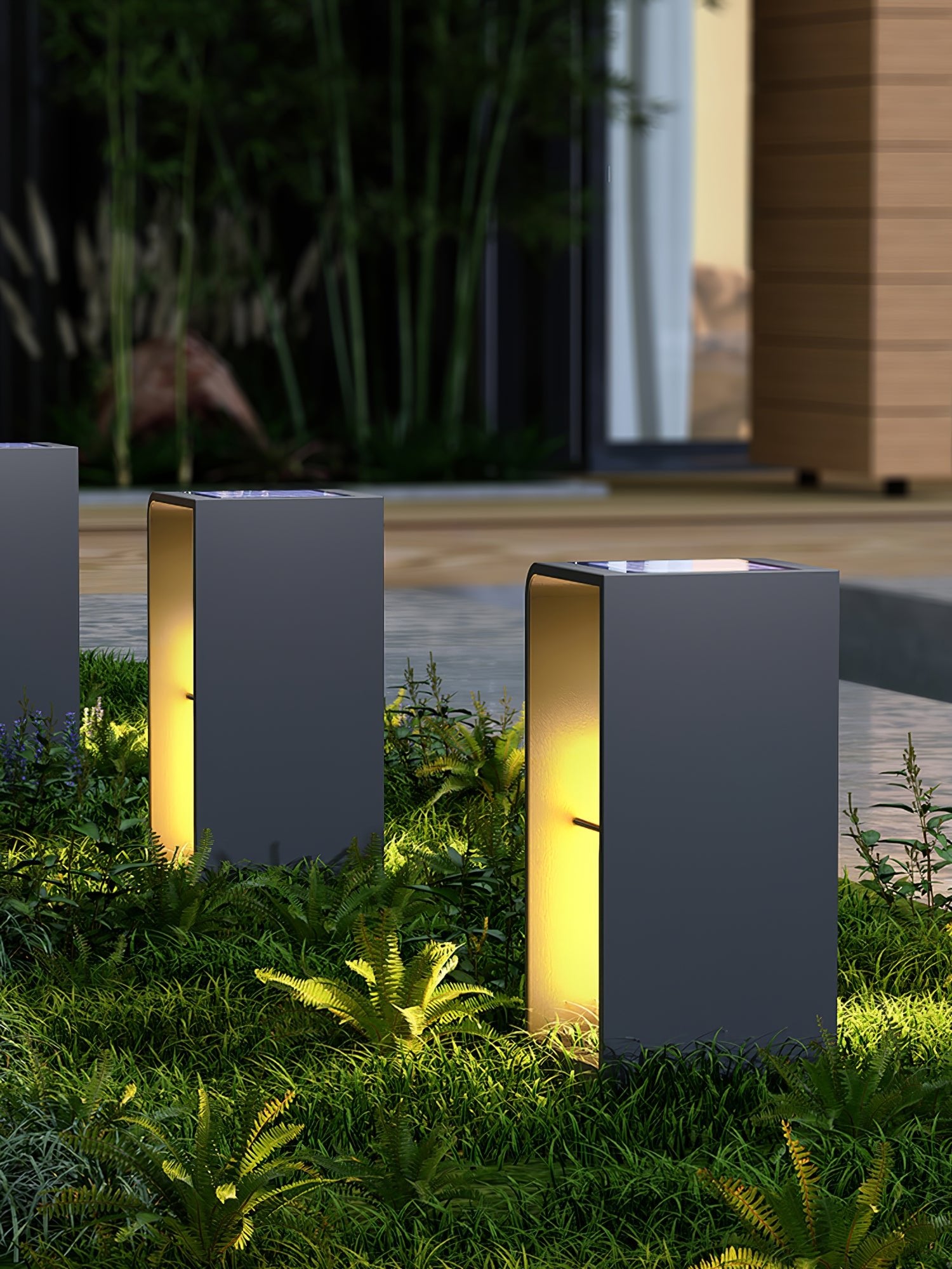 Lantern Garden Solar Outdoor Light