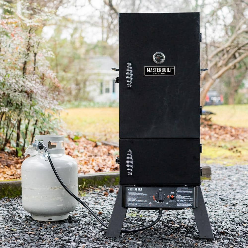 Masterbuilt Pro Series Dual Fuel Propane and Charcoal Smoker in Black Plus Cover Bundle MB20315722