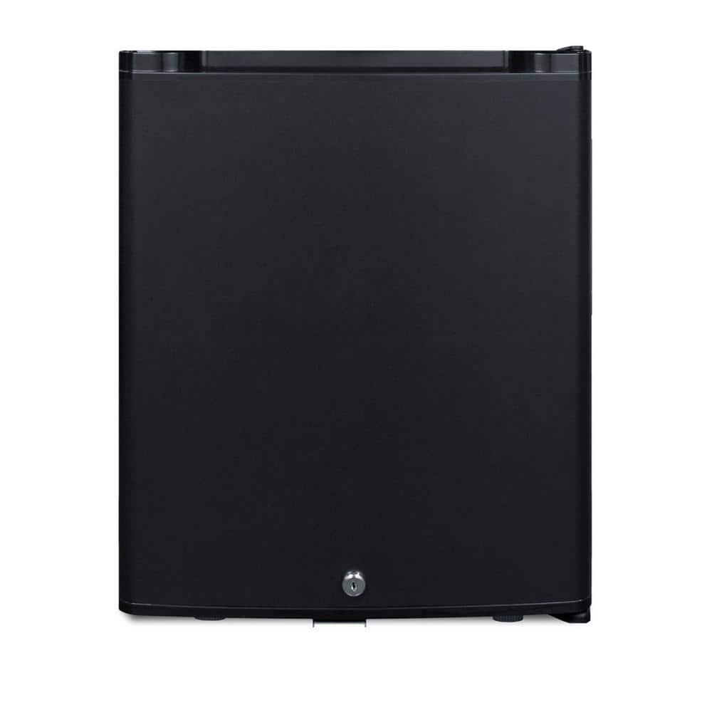 Summit Appliance 16 in 07 cu ft Mini Fridge in Black without Freezer