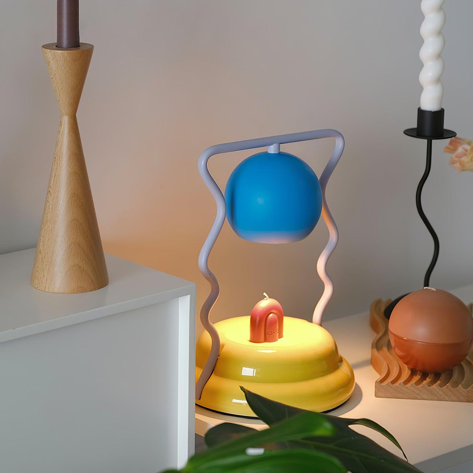 Squiggle Bright Table Lamp