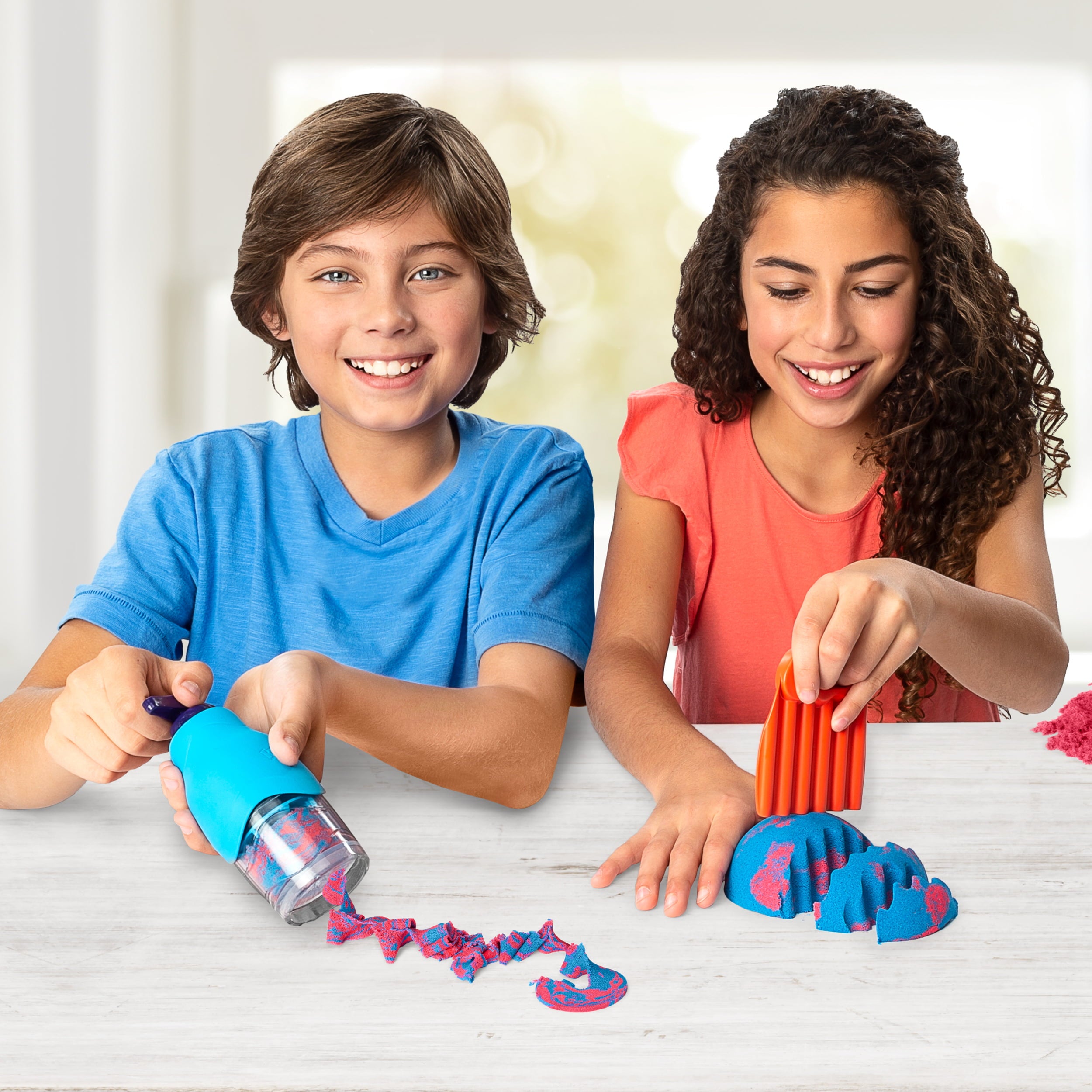 Kinetic Sand, Sandisfying Set with 2lbs of Sand and 10 Tools, Play Sand Sensory Toys for Kids Ages 3 and up