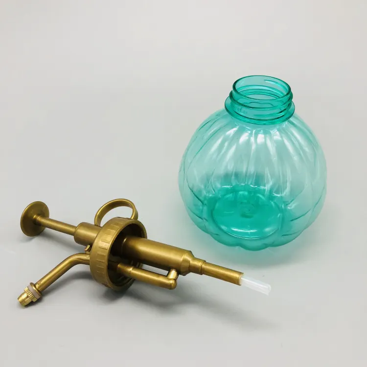 300ML plastic Pumpkin shape spray bottle small mist sprayer  household cleaning trigger sprayer