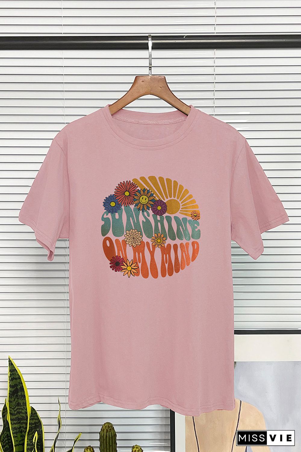 Vintage Sunshine Flower Graphic Tee