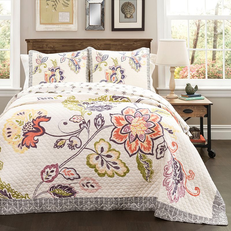 Lush Decor Aster 3-piece Quilt Set