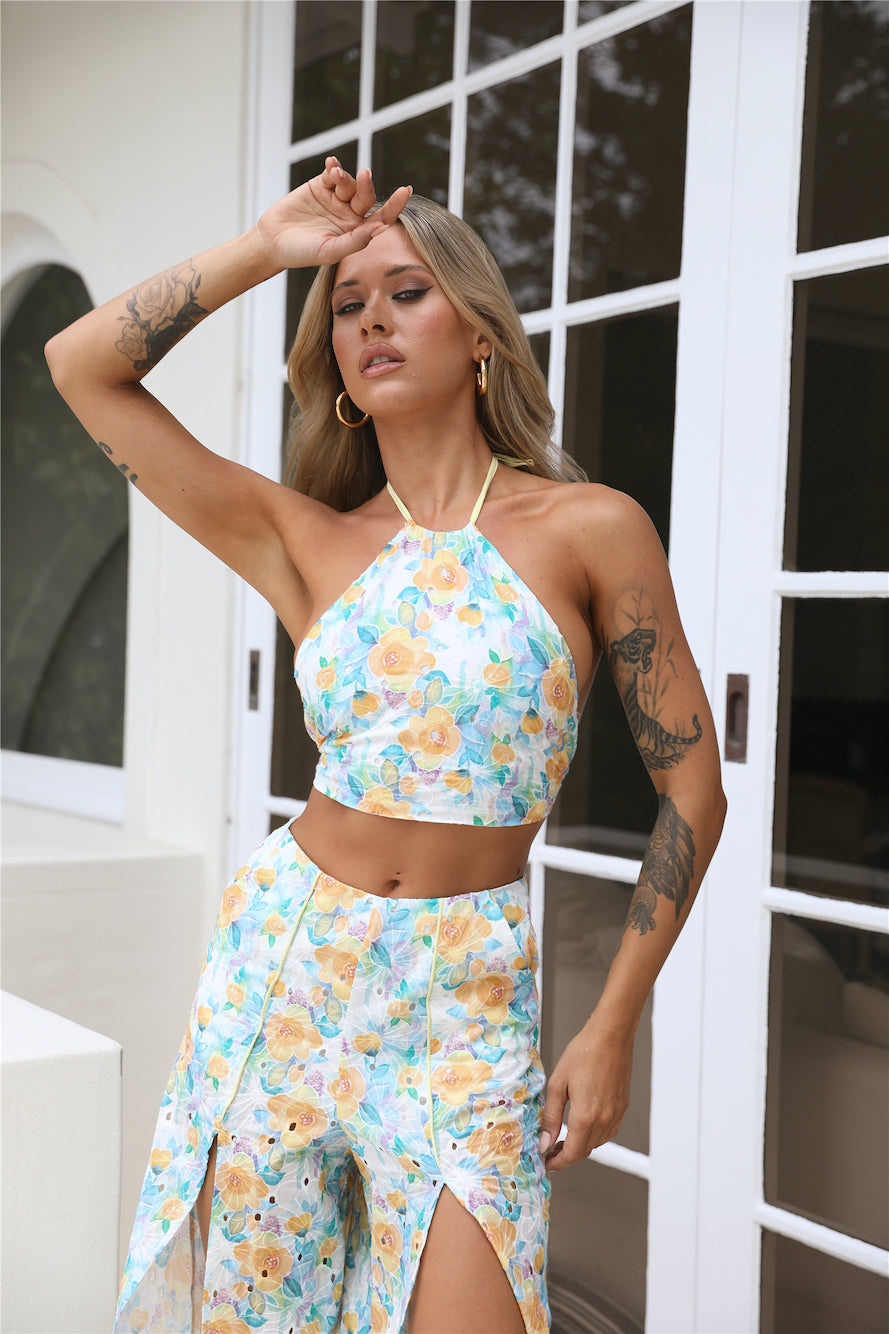 HELLO MOLLY Graced Beginnings Crop Top Floral