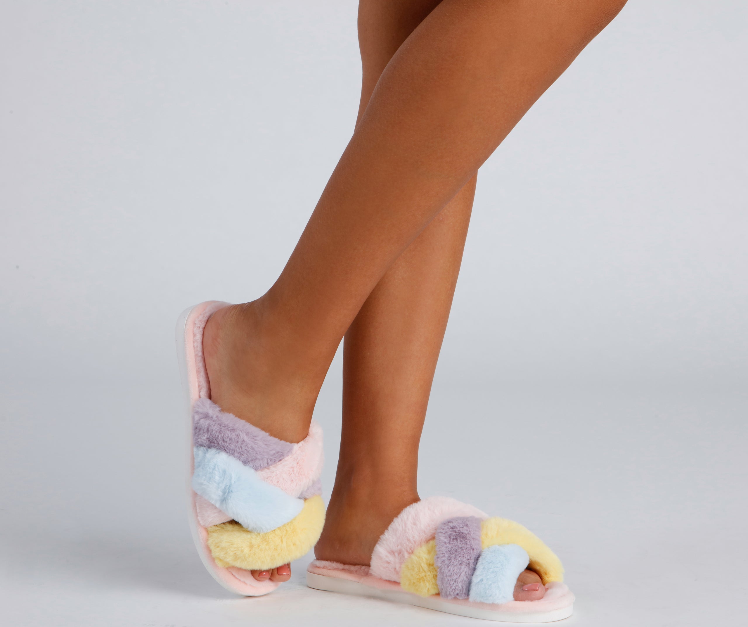 Furry Cute Criss-Cross Slippers