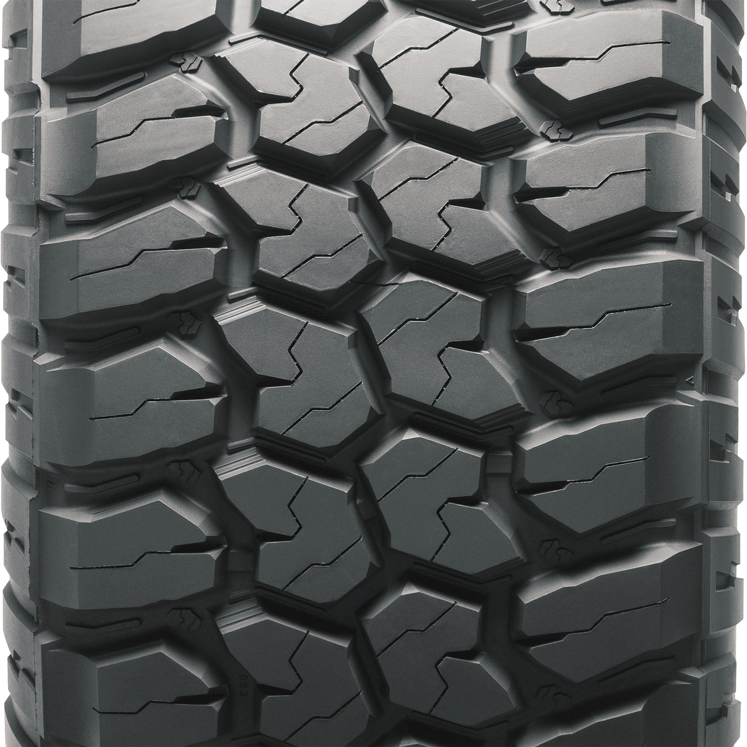 Westlake SL376 Mud Terrain LT255/75R17 111/108Q C Light Truck Tire