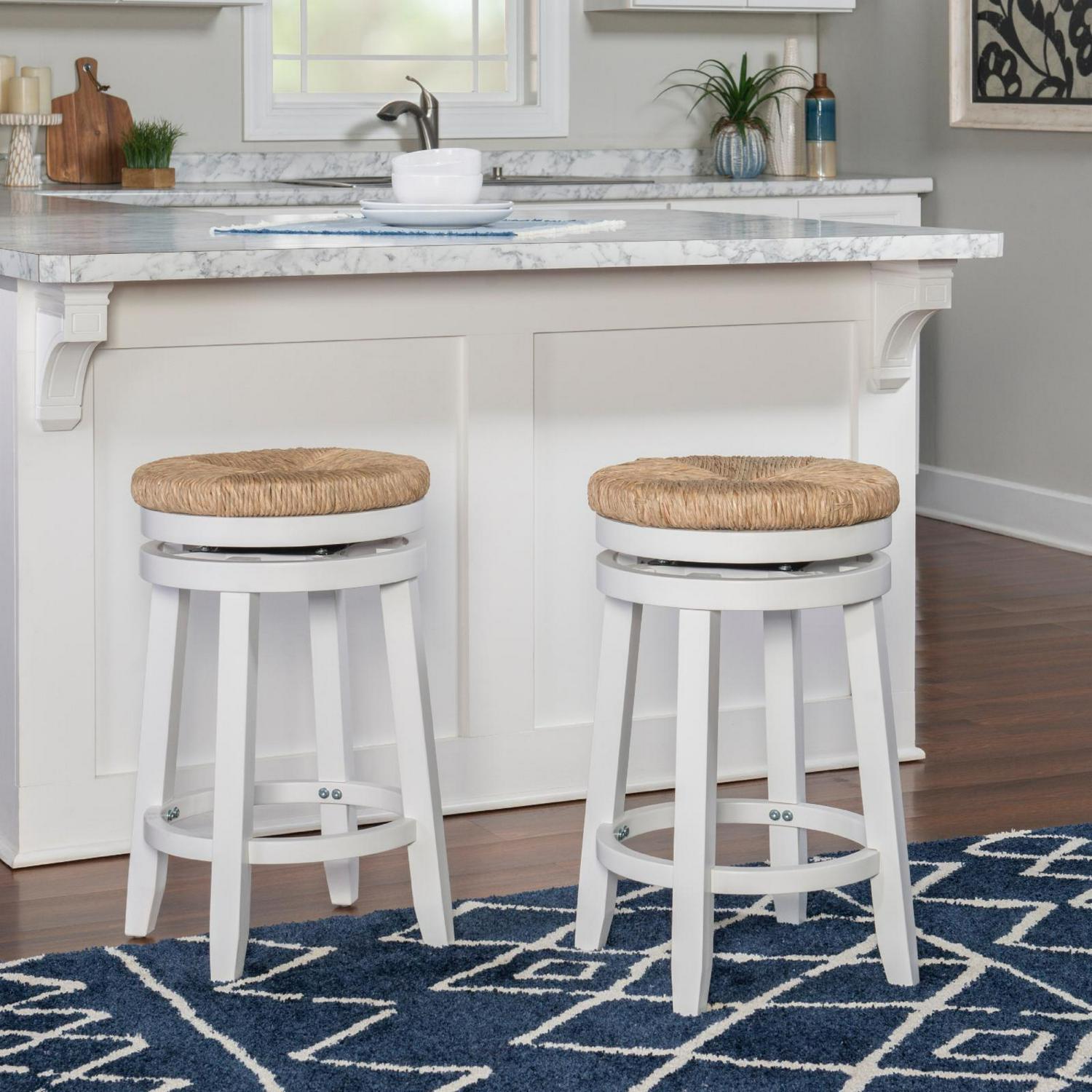 Morgan 25.5 Backless Counter Stool with Swivel， White with Natural Rush