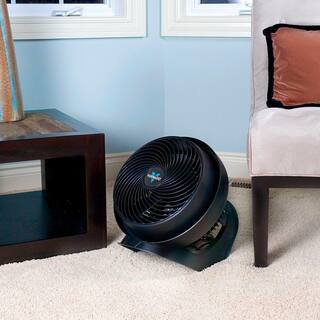 Vornado 733 15 in. Whole Room Air Circulator Fan 733B