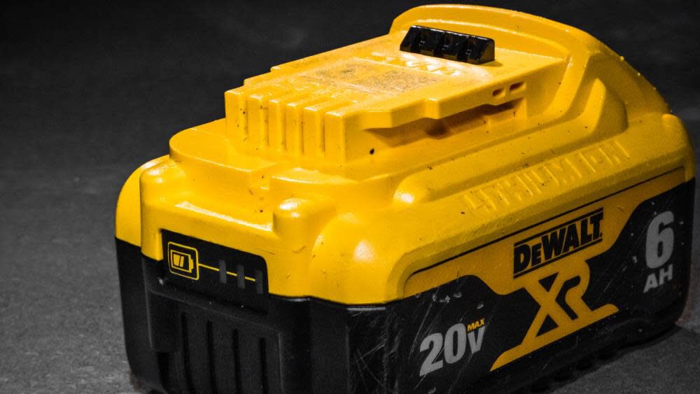 DEWALT 20V MAX Premium XR 6.0 Ah Lithium Ion Battery 2 pack DCB206-2 from DEWALT