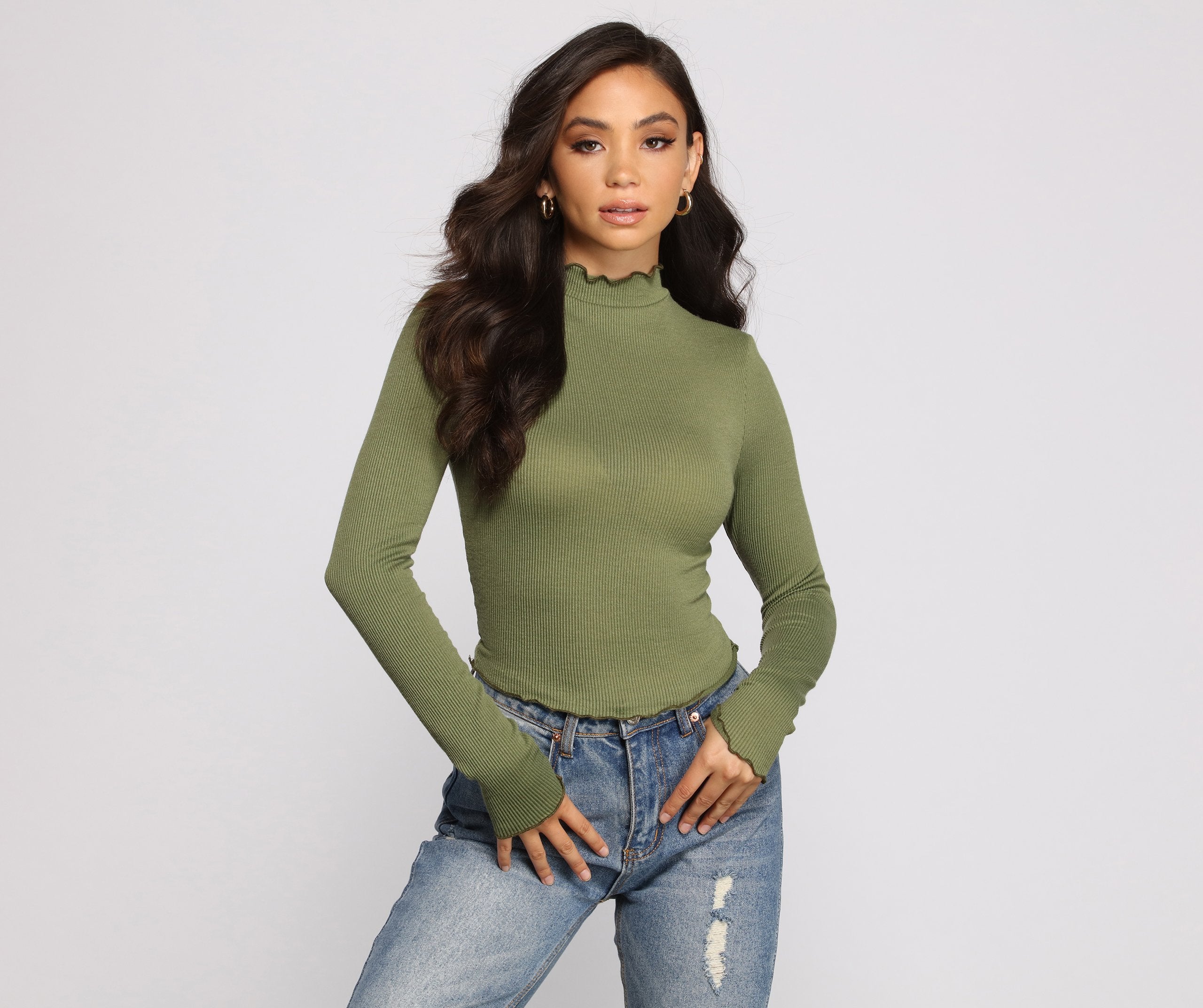 Chic Cropped Ribbed Mock Neck Top