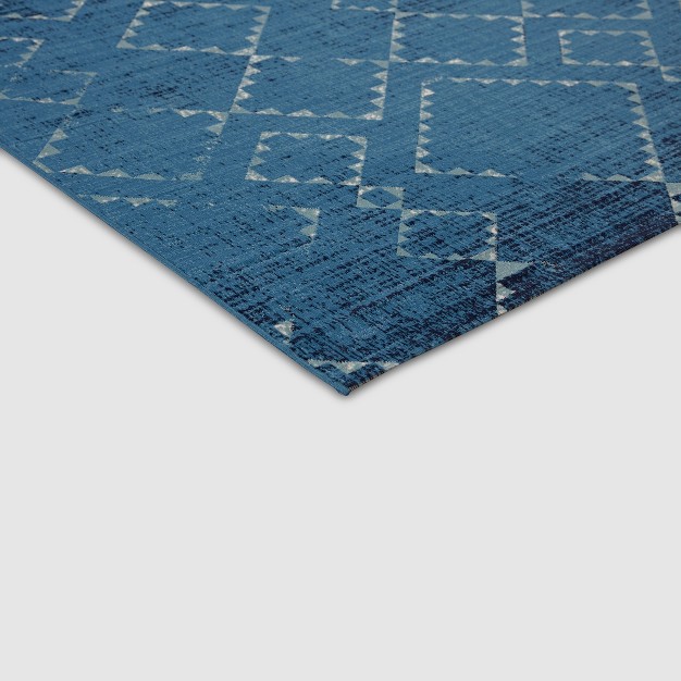 Distressed Diamonds Outdoor Rug