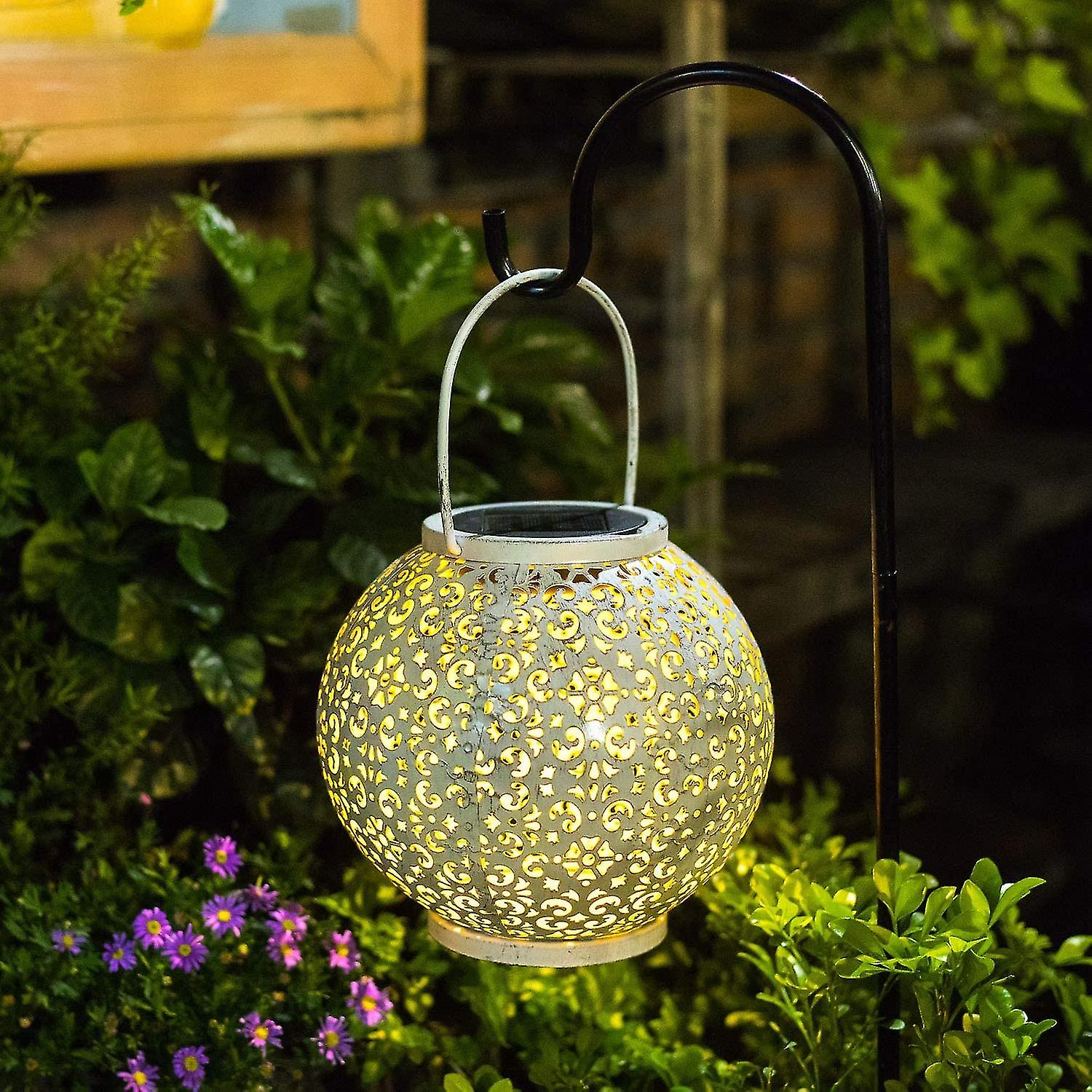 Solar Big Lantern Hanging Garden Outdoor Lights Metal Waterproof Led Table Lamp Decorative White