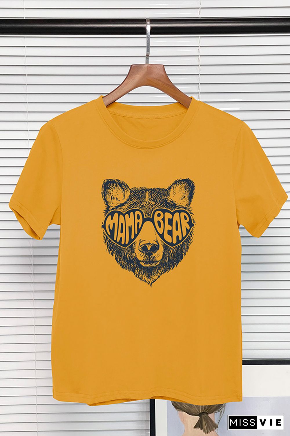 MAMA Bear Graphic Tee