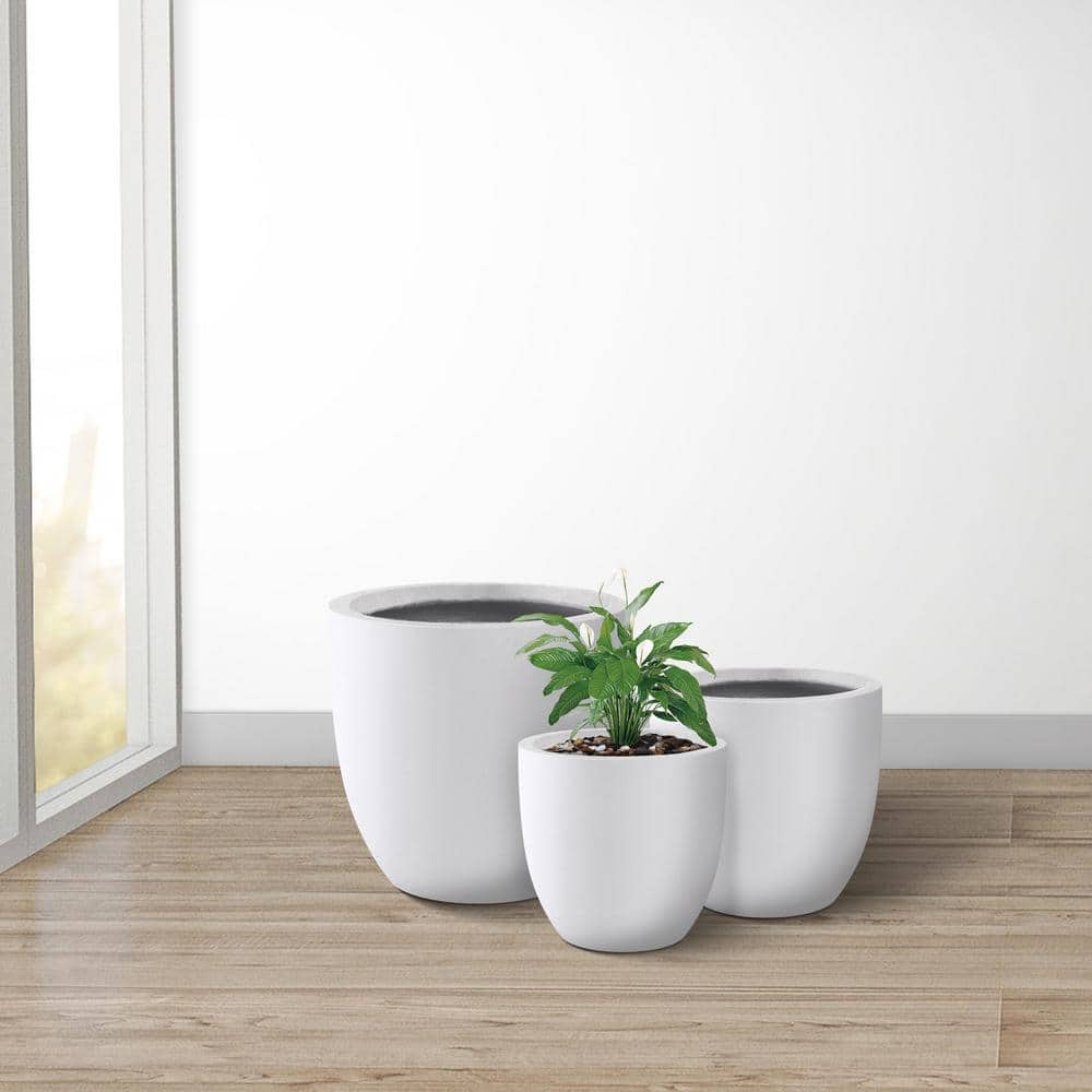 KANTE 18 in.， 14 in. and 10 in.W Pure White Concrete Round Planters (Set of 3)， Outdoor Indoor Modern Seamless Planter Pots RC0050ABC-C80011