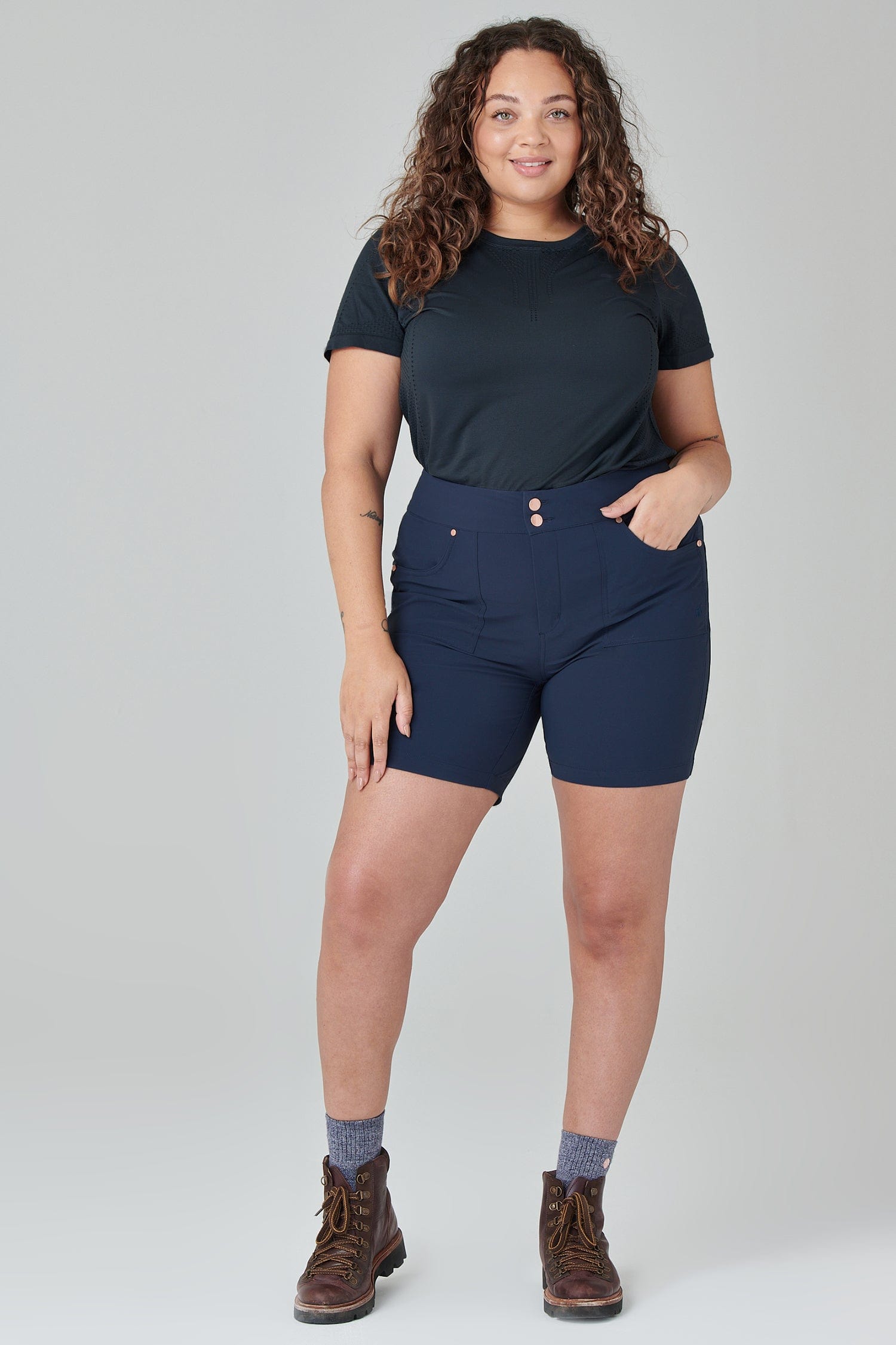 Mid Length Trek Shorts - Deep Navy