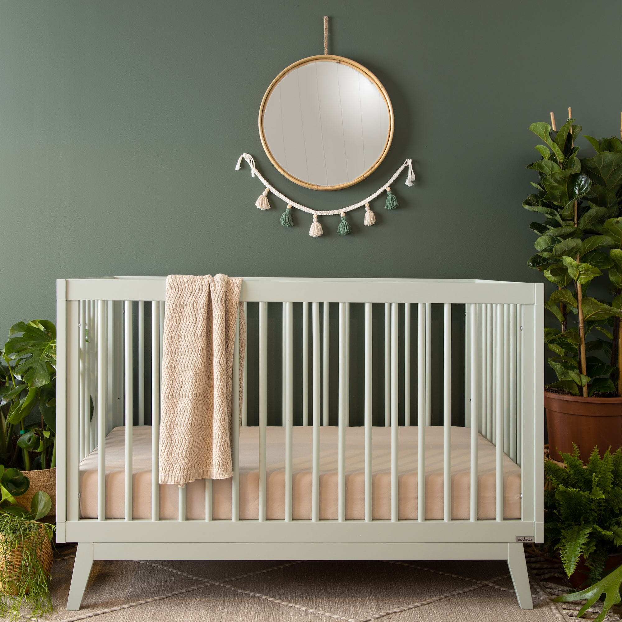 Dadada Soho 3-in-1 Convertible Crib