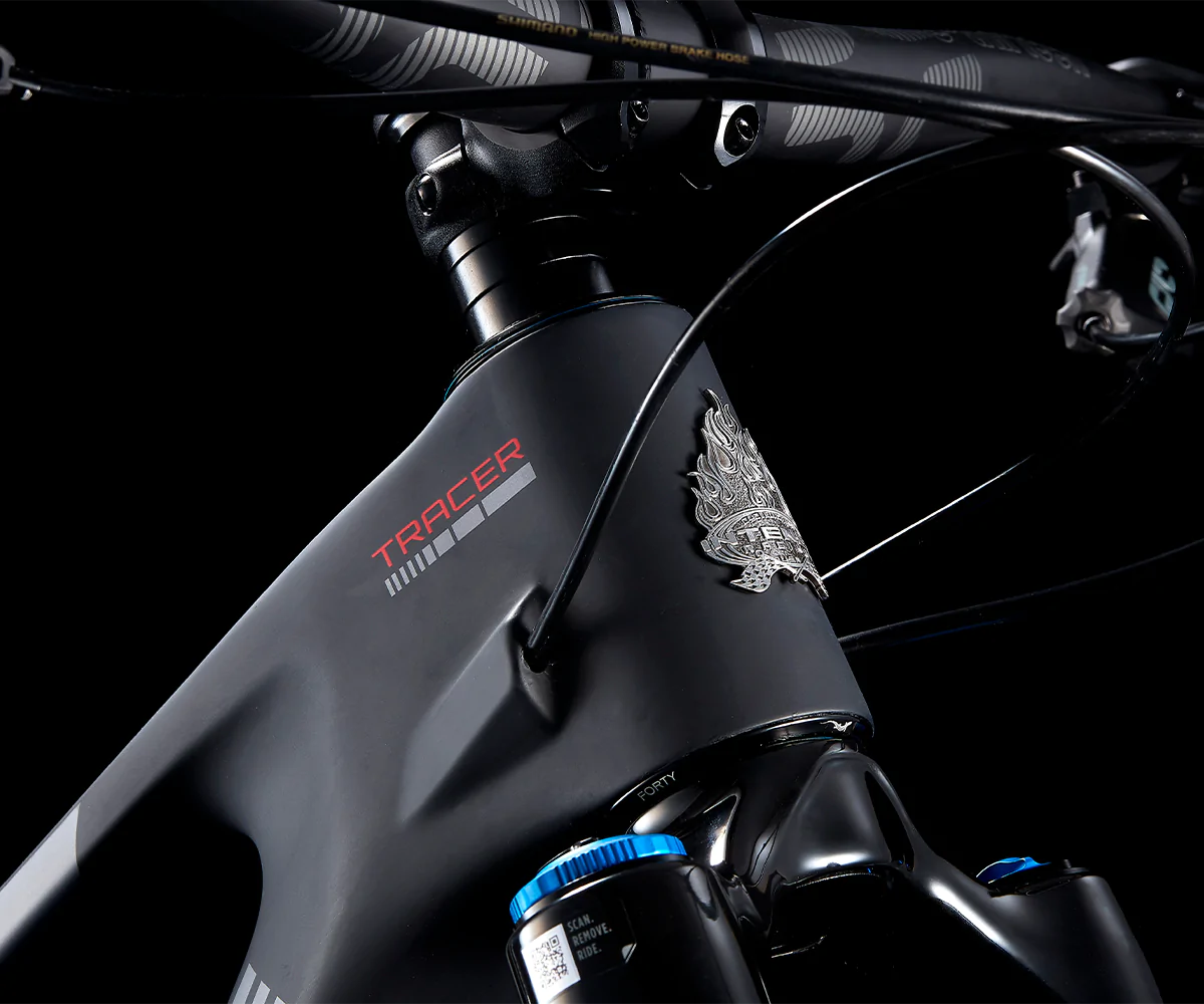 Intense Tracer 29 - Pro - Satin Black - 2023