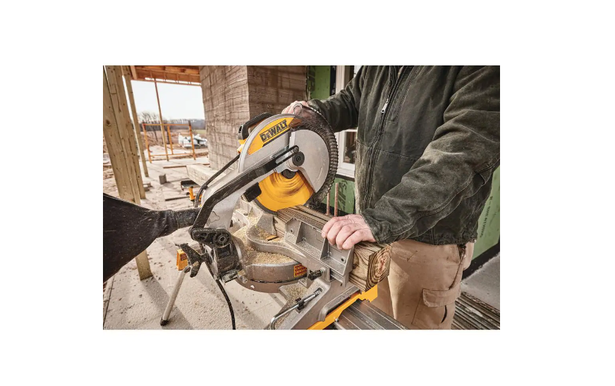 DEWALT DWS715 15 Amp Corded 12 in. Single Bevel Compound Miter Saw