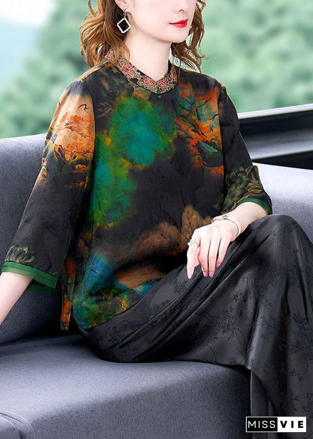 Art Black Stand Collar Embroideried Print Silk Shirt Bracelet Sleeve