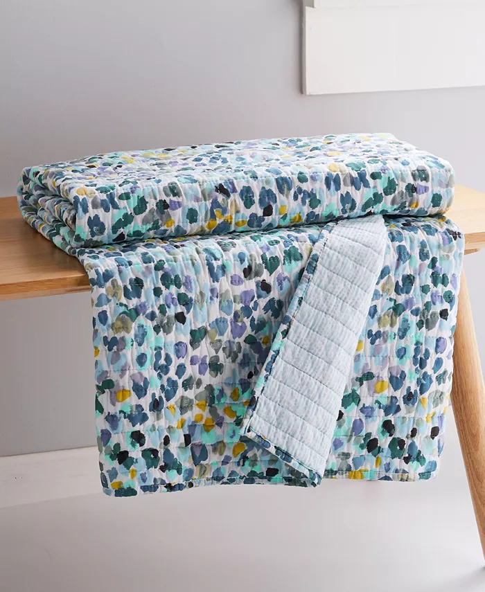 Levtex Calico Reversible Quilted Throw， 50