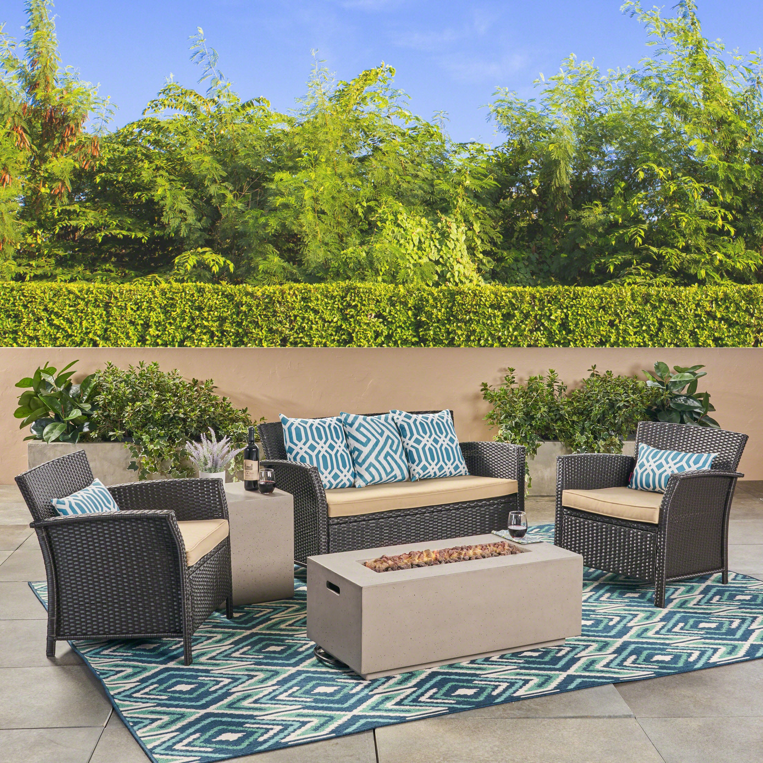 Laiah Outdoor 4 Seater Wicker Chat Set with Fire Pit