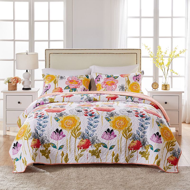 Greenland Home Fashions Watercolor Dream Quilt Set