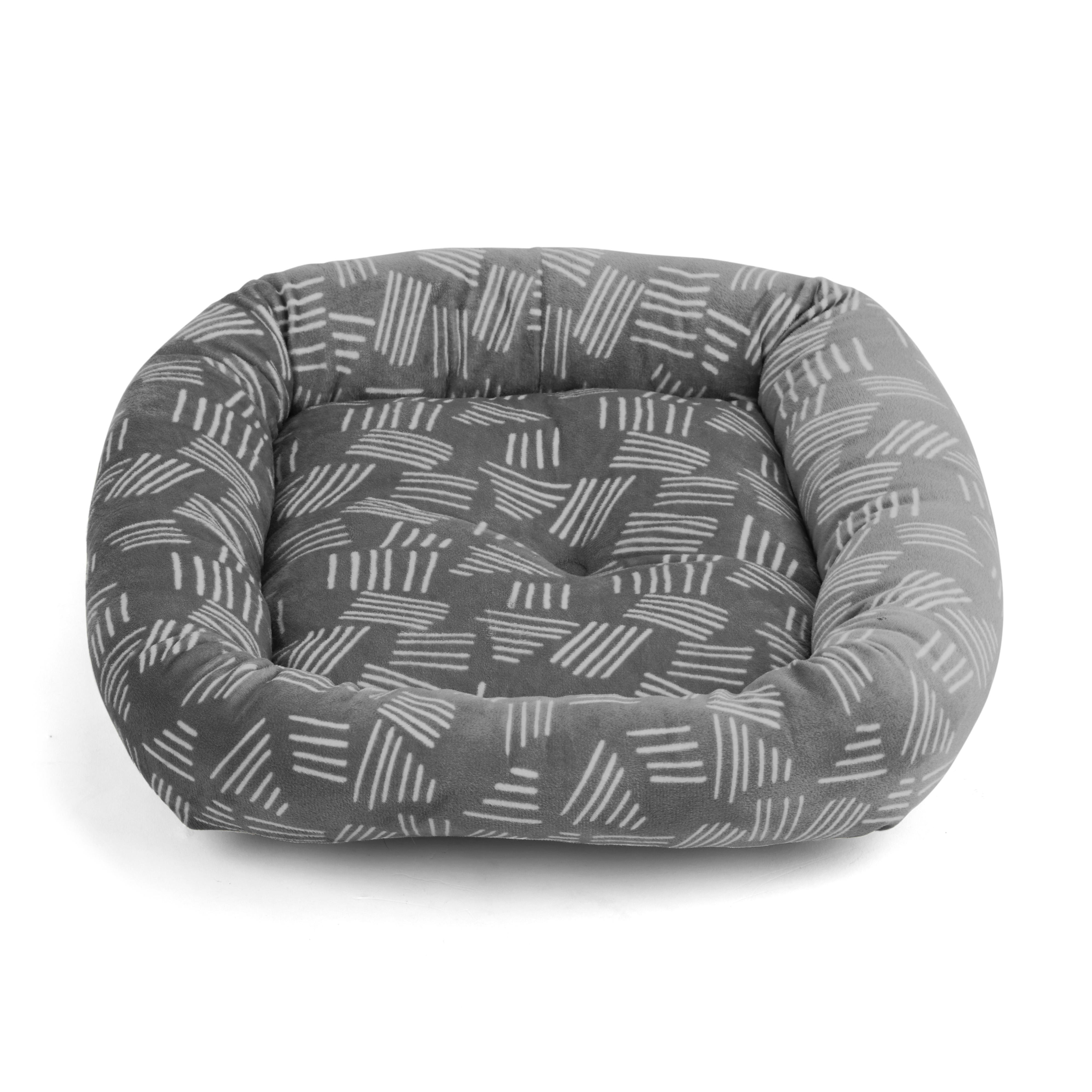 EveryYay Snooze Fest Grey Printed Rectangle Lounger Cat Bed， 19