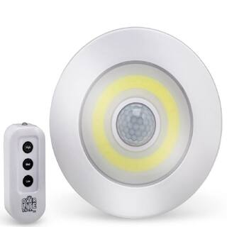 Sensor Brite Ultra Overhead Motion Activated LED Rechargeable Night Light OLUR-CD4