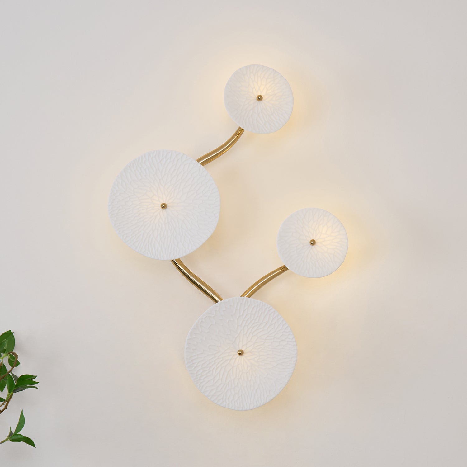 Lotus Petal Wall Lamp