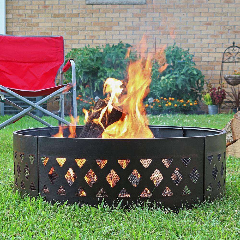 Sunnydaze Decor 36 in. Dia Round Steel Crossweave Wood Burning Campfire Ring KF-CCR36