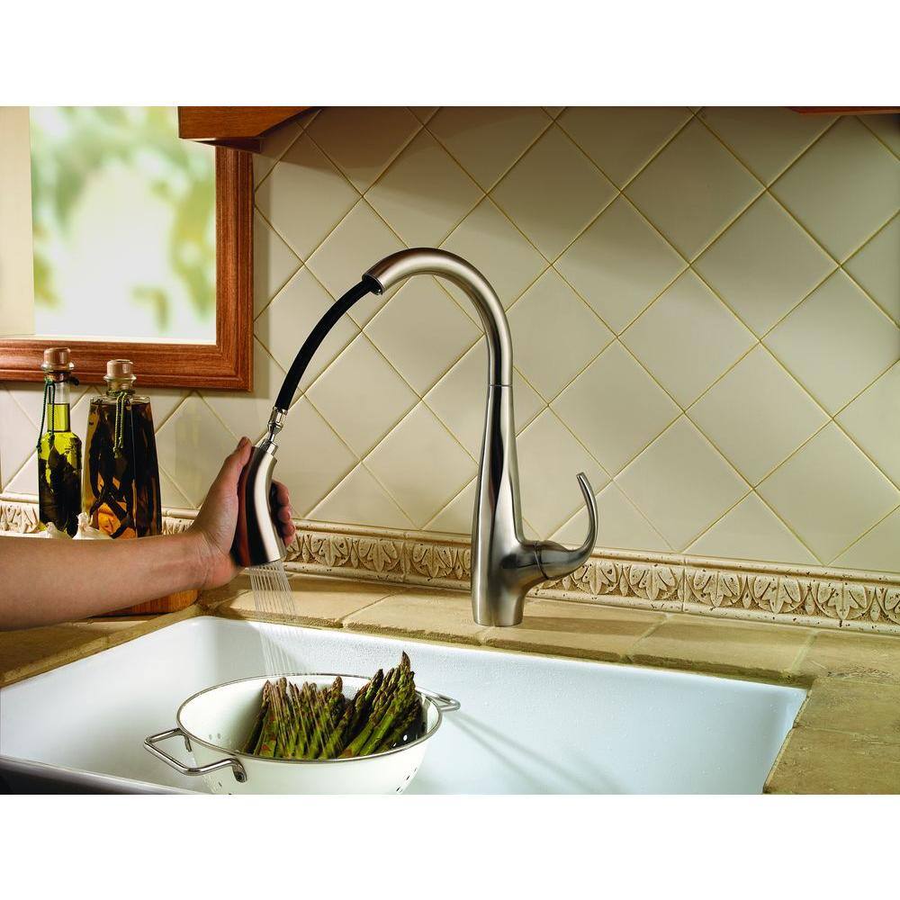 Pfister Avanti Single-Handle Pull-Down Sprayer Kitchen Faucet in Stainless Steel LF-529-7ANS