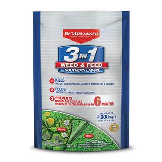 BIOADVANCED 10 lbs. 3-In-1 Weed and Feed for Southern Lawns 820105L