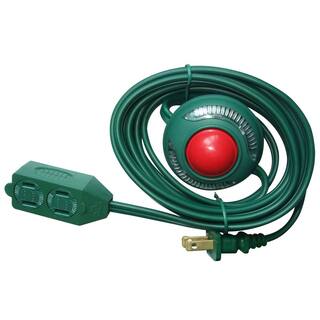 Home Accents Holiday 6 ft. 162 3-Outlet Extension Cord with Footswitch Green KAB-13