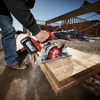 MW M18 FUEL 18V Lithium-Ion Cordless 7-14 in. Circular Saw W HIGH OUTPUT XC 8.0Ah Battery 2732-20-48-11-1880