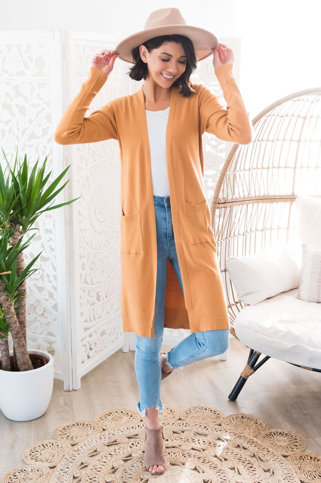 Simple Staple Modest Duster