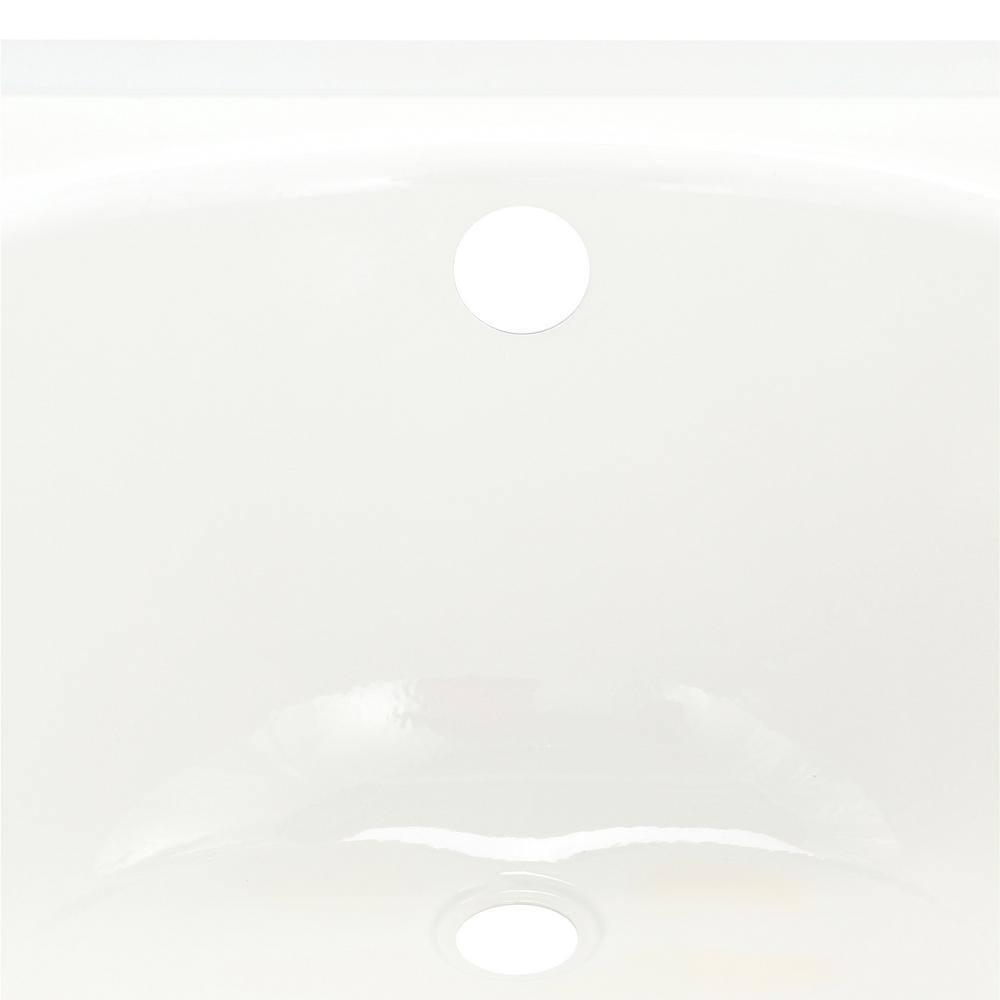 American Standard New Salem 60 in x 30 in Rectangular Apron Front Soaking Bathtub with Left Hand Drain in White