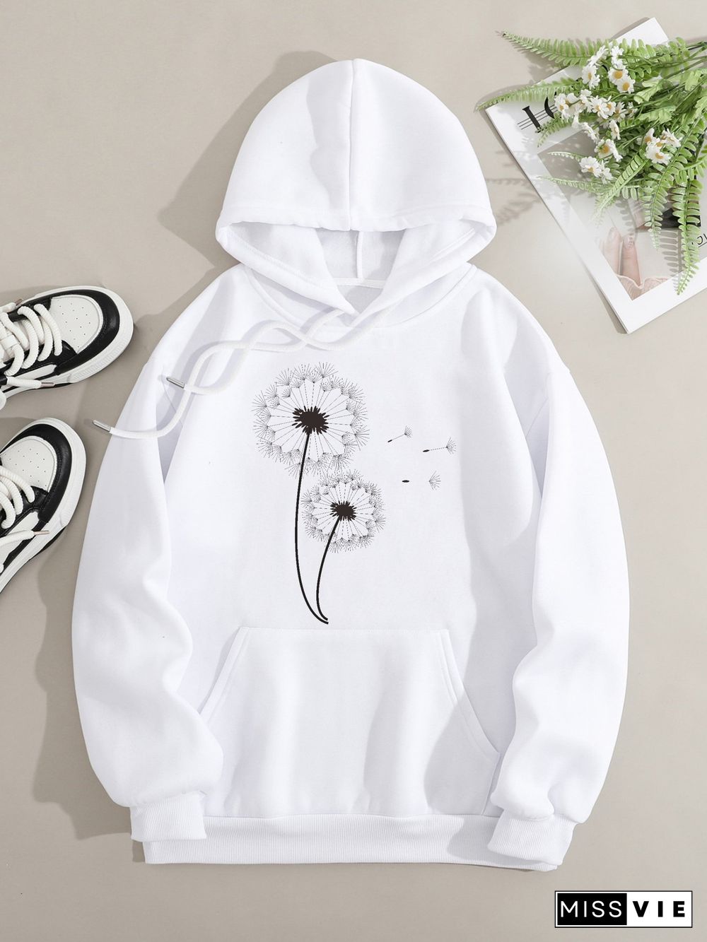 Printed on front Kangaroo Pocket Hoodie Long Sleeve for Women Pattern Dandelion