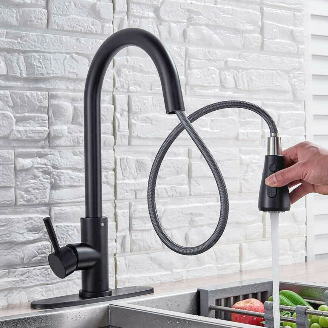 Senlesen Matte Black Kitchen Sink Faucet Pull Out Sprayer 360 Rotation with Cover