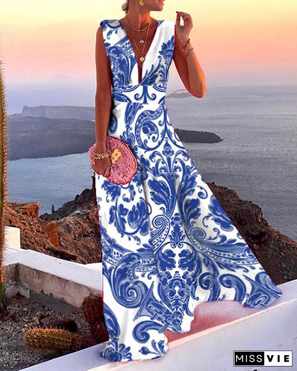 Elegant Print Sleeveless Maxi Dress