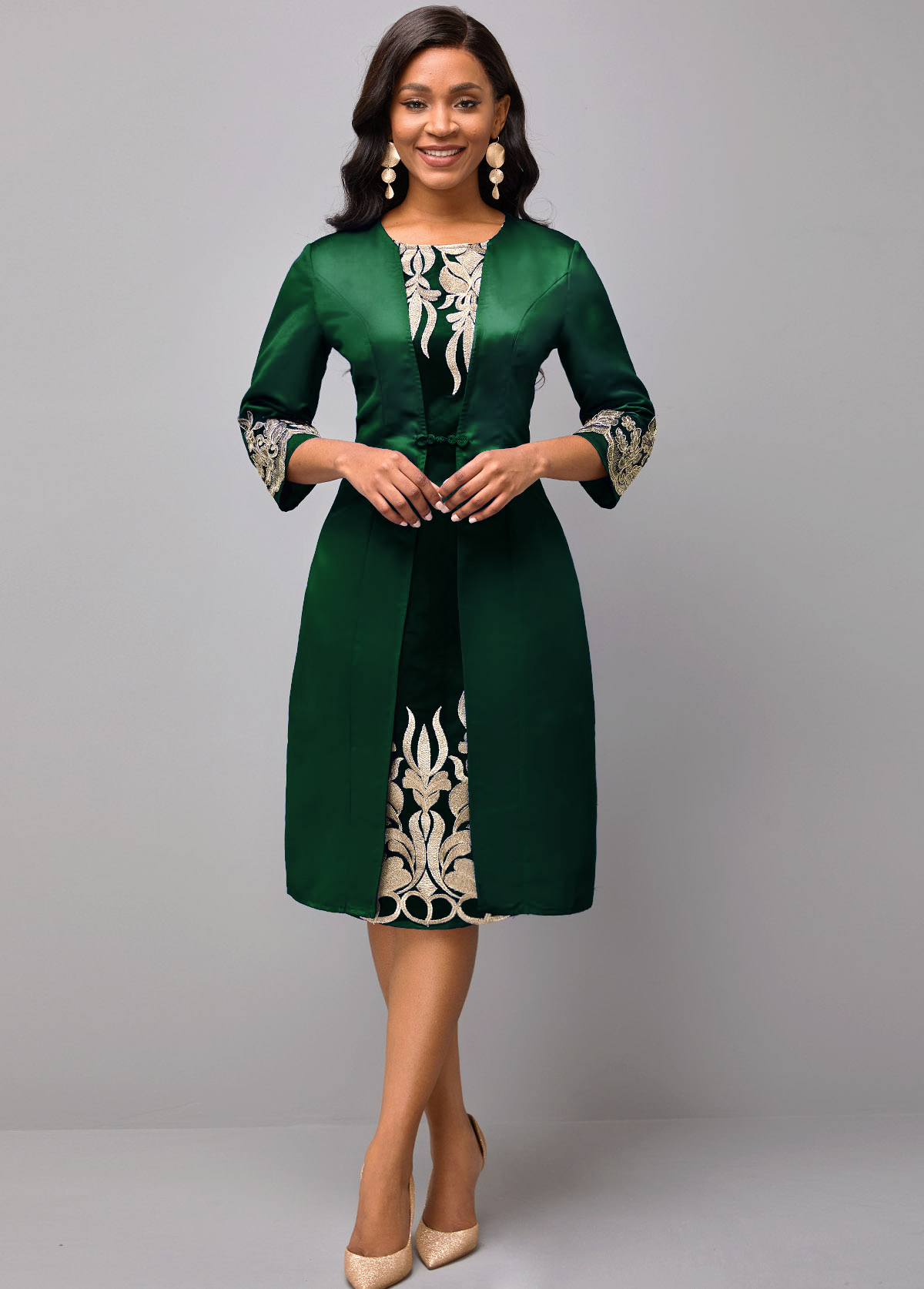Round Neck 3/4 Sleeve Embroidered Dress