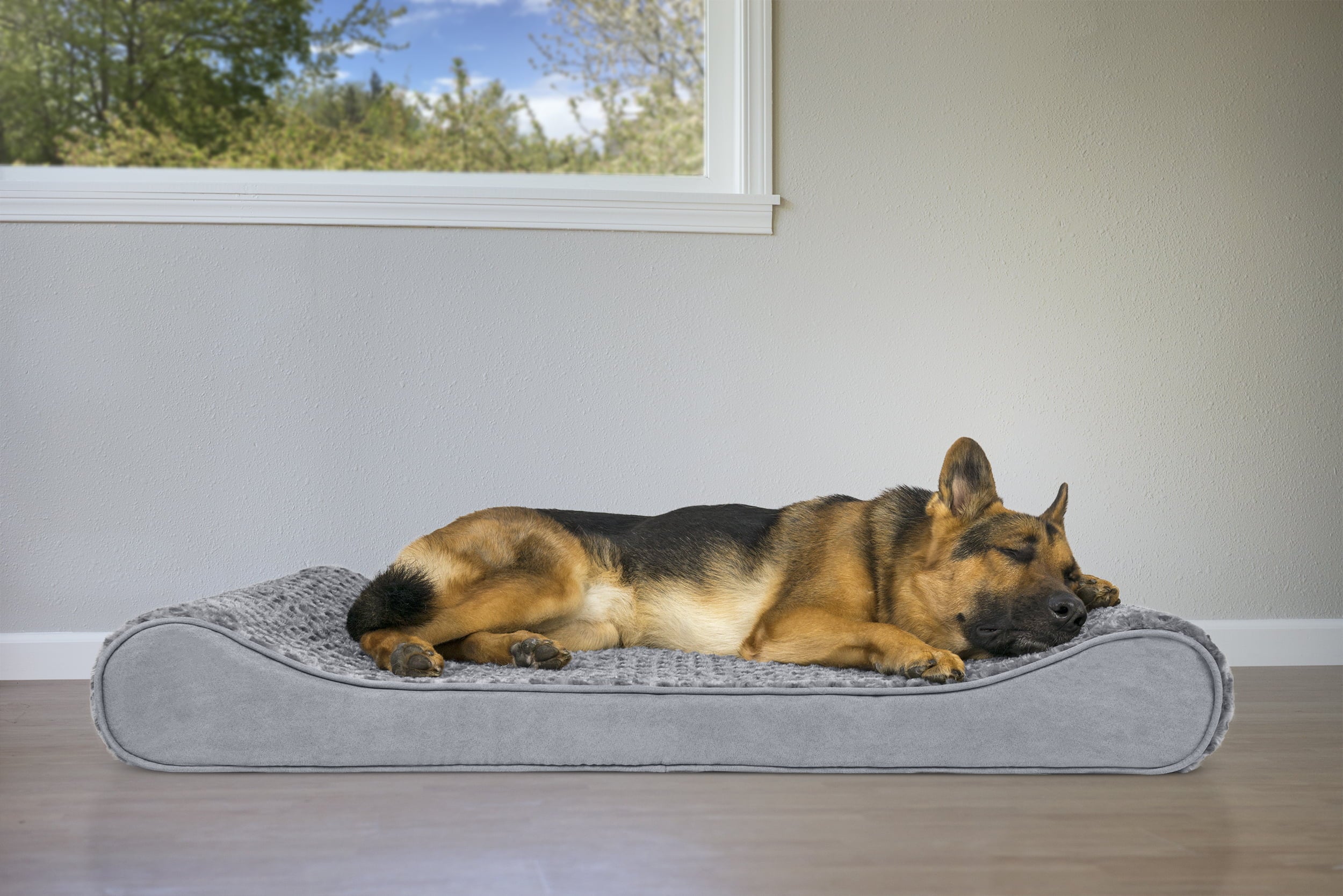 FurHaven Pet Dog Bed | Orthopedic Ultra Plush Luxe Lounger Pet Bed for Dogs and Cats， Gray， Jumbo