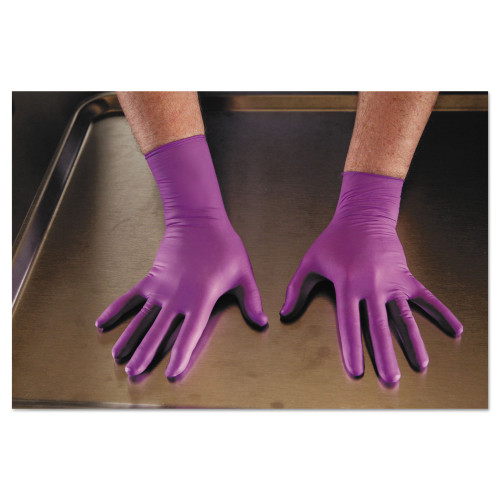 Kimtech PURPLE NITRILE Exam Gloves， 310 mm Length， Medium， Purple， 500/Carton (50602)