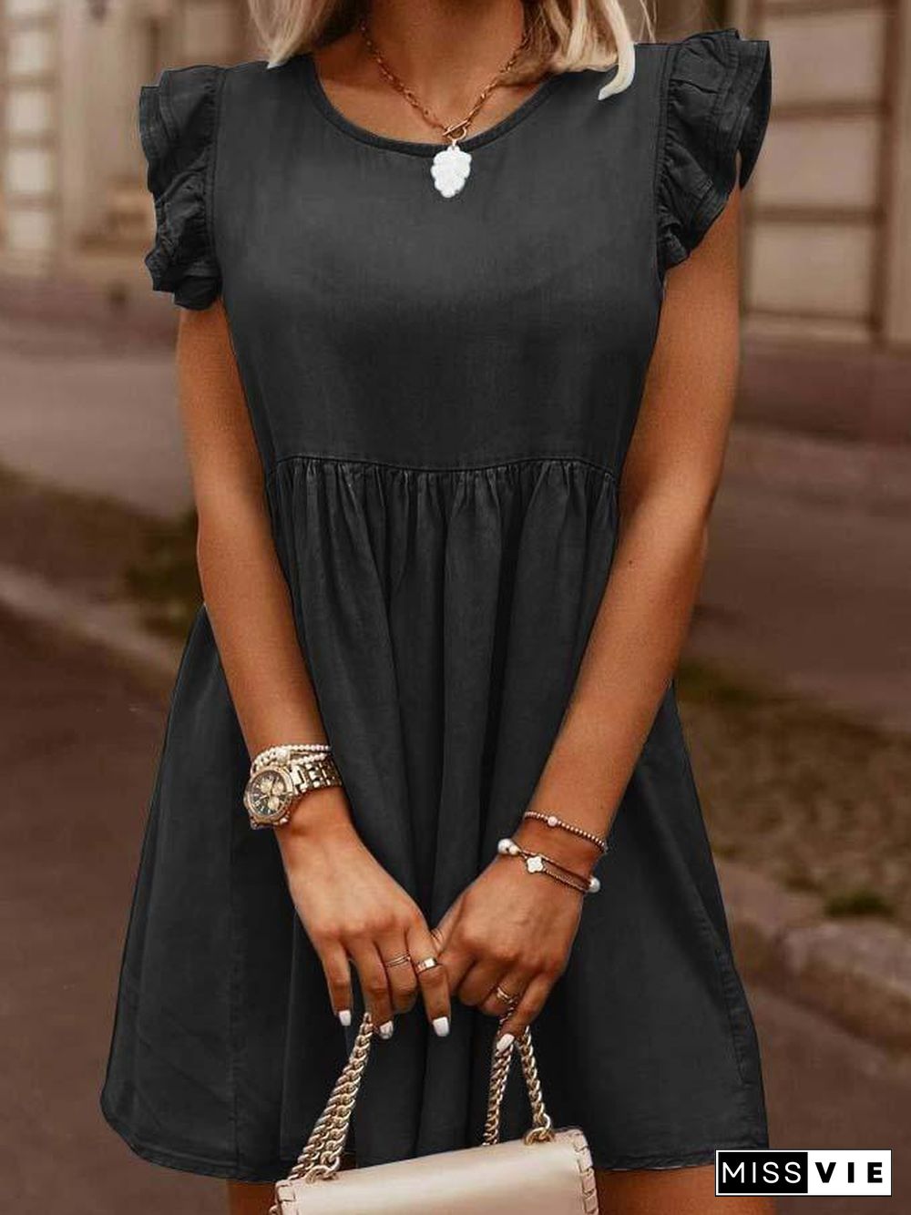 Women's Short Sleeve Scoop Neck Mini Dress