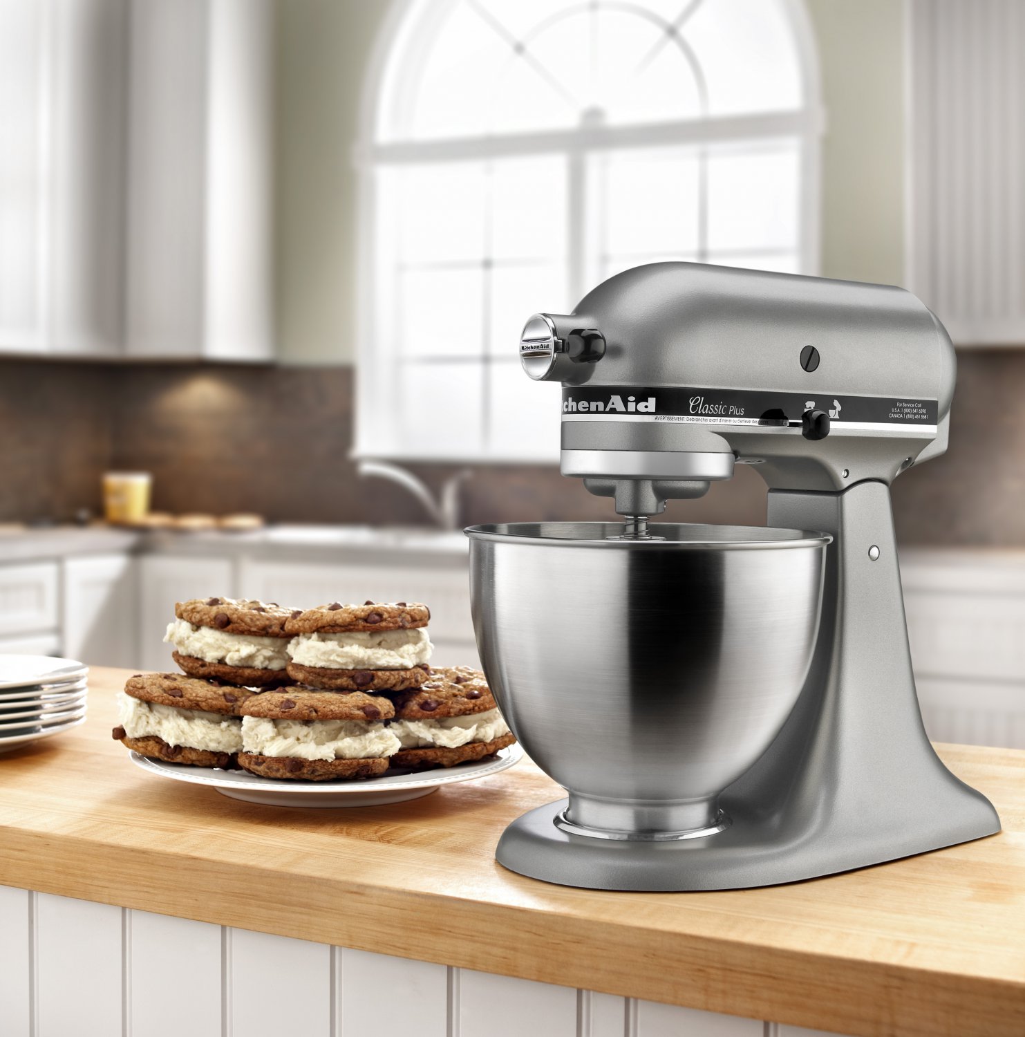 KitchenAid Classic Series 4.5 Quart Tilt-Head Stand Mixer