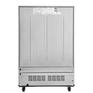 Silhouette Professional 5.5 cu. ft. Outdoor Rated Mini Fridge in Stainless Steel DAR055D1BSSPRO