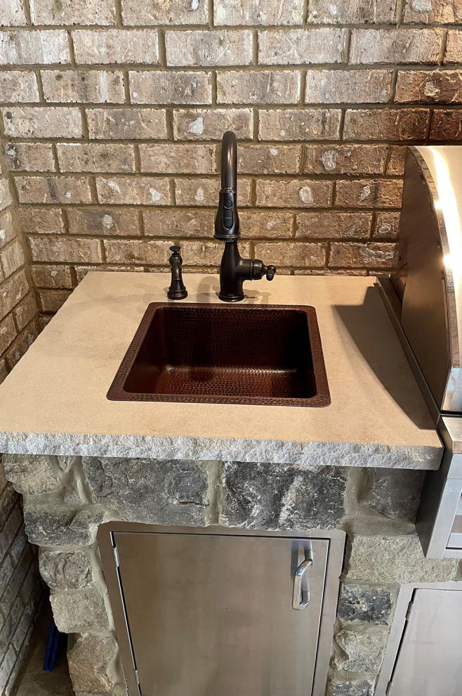 16 quotSquare Hammered Copper Bar/Prep Sink With 3.5 quotDrain Opening   Traditional   Bar Sinks   by Buildcom  Houzz