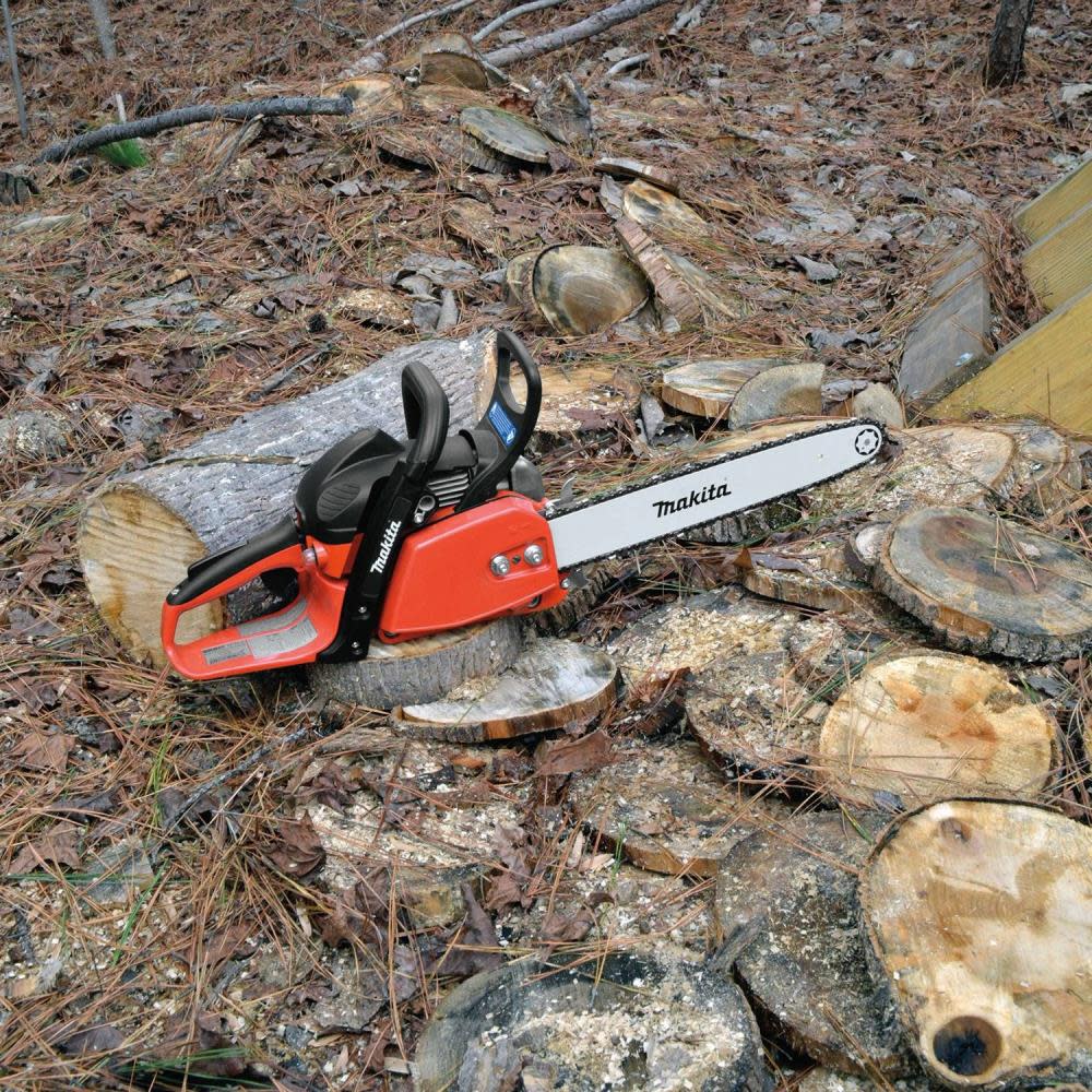 16 In. 35 cc Chain Saw ;