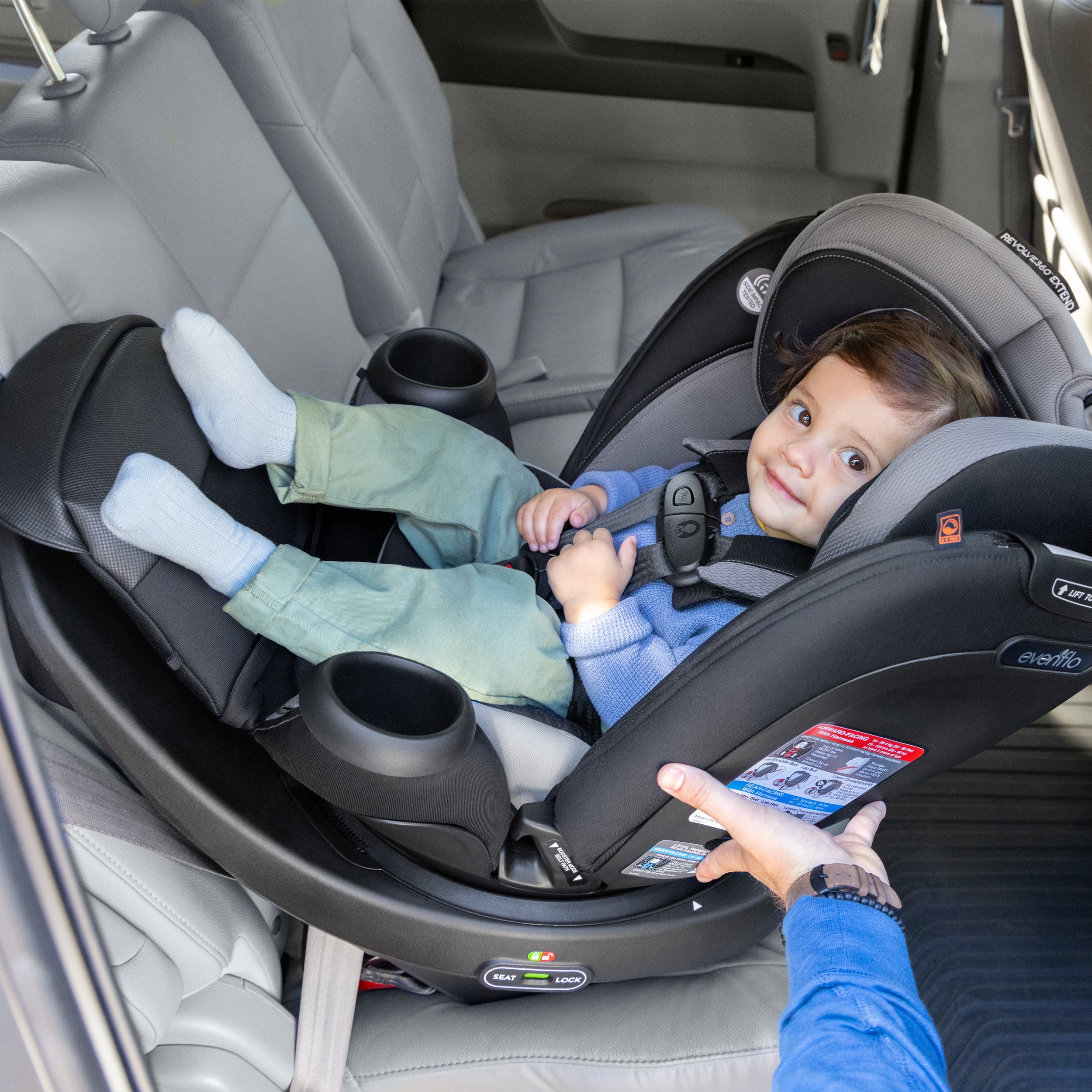 Revolve360 Extend Rotational All-in-One Convertible Car Seat with Quick Clean Cover